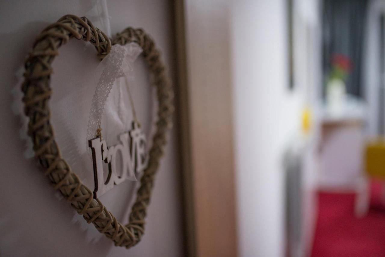 Delux Apartmani Bulevar SJJ Buitenkant foto